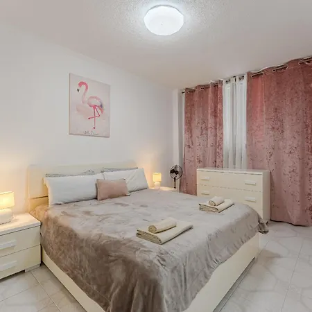 Copacabana With Ocean View 阿德耶